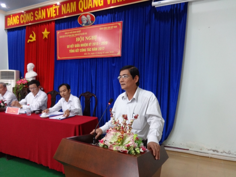 Đồng chí Nguyễn Văn Huỳnh - Bí thư ĐUKDN phát biểu chỉ đạo Hội nghị